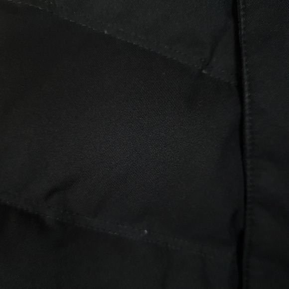 The North Face Vest Womens Small Black 600 Down Hooded Faux Fur Puffer Quilted - Picture 5 of 16